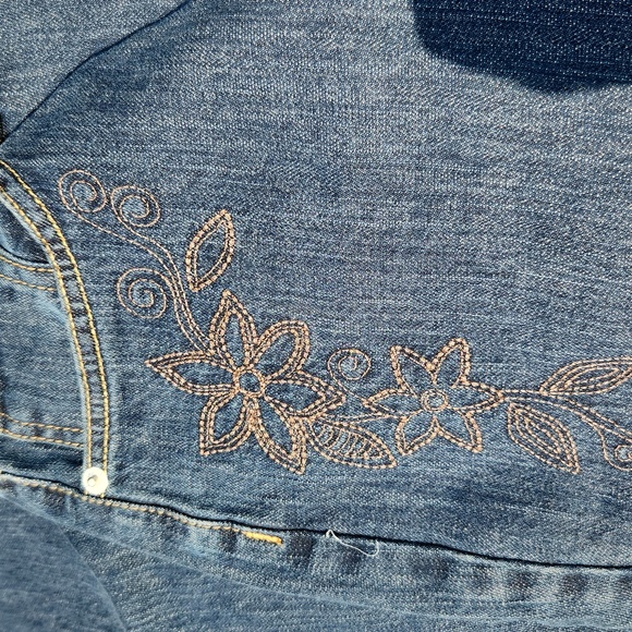 Kikit women's size 10 flare legged bnwot jeans - Picture 3 of 8